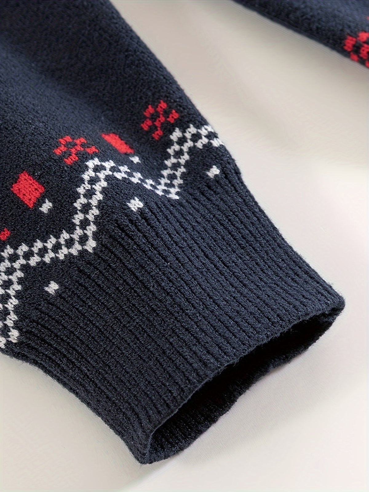 Bernard | Men Nordic Pattern Crew Neck Sweater