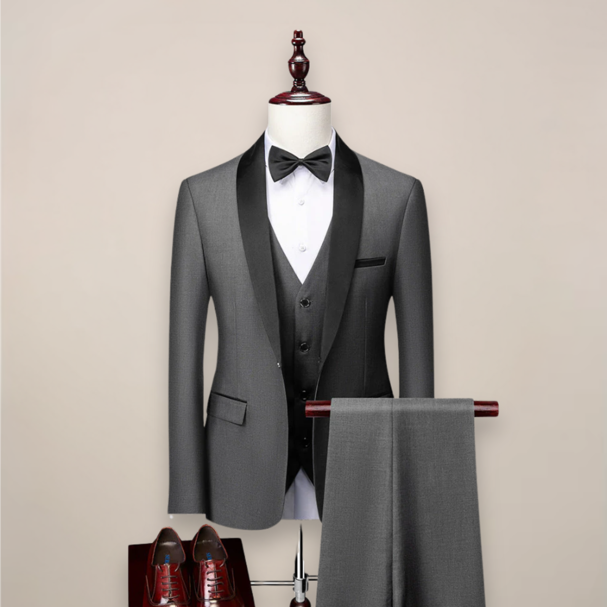 Men's Three-Piece Shawl Lapel Tuxedo – Formal Suit for Weddings & Evening Events