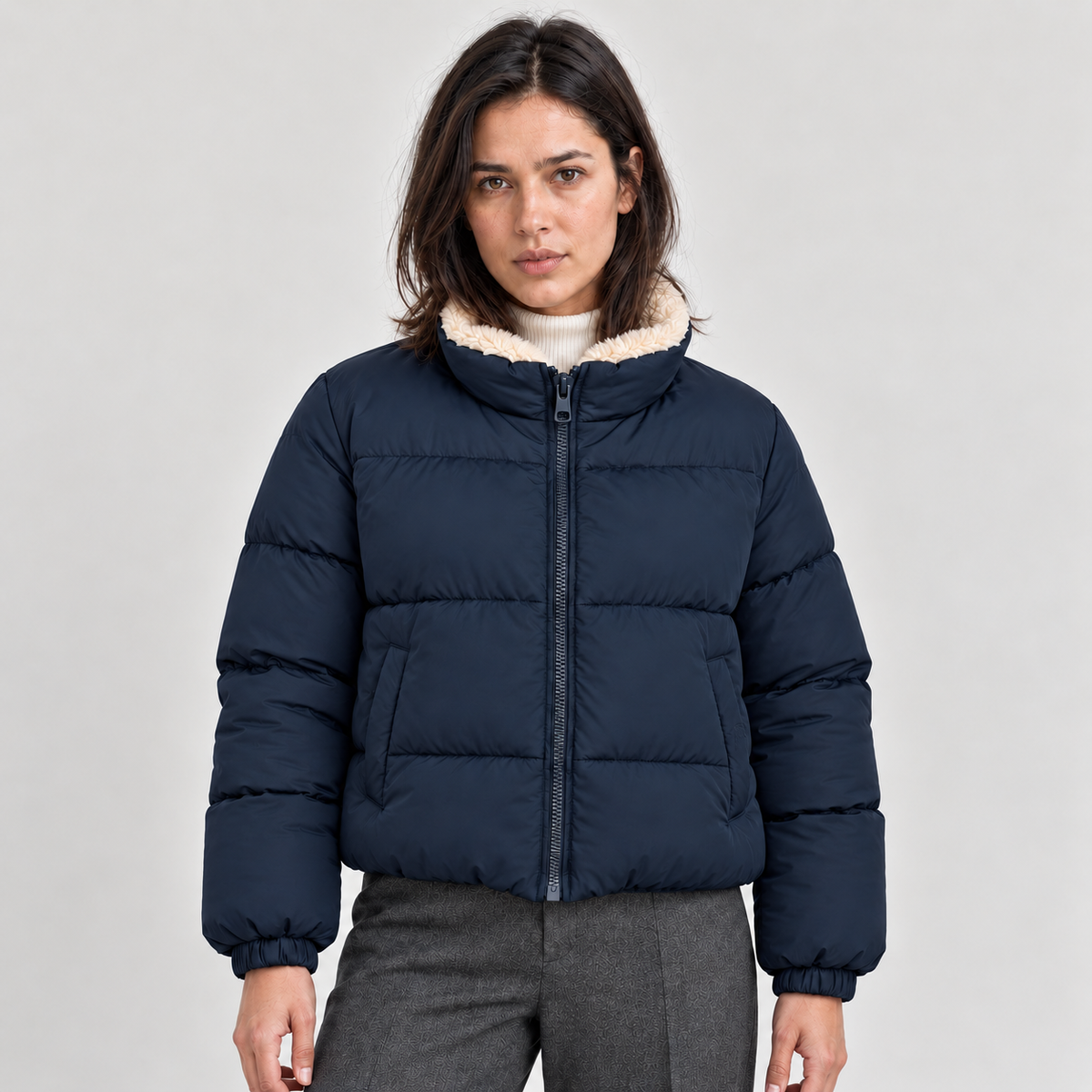 Women's Short Puffer Jacket with Sherpa Collar – High Neck Full Zip