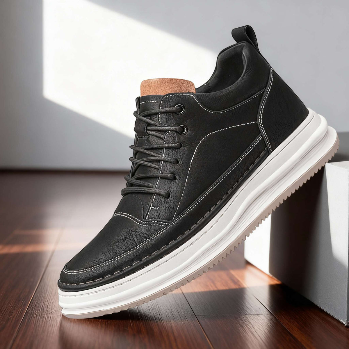 Men's Textured Leather-Look Sneakers – Padded Collar Cushioned Casual Shoes
