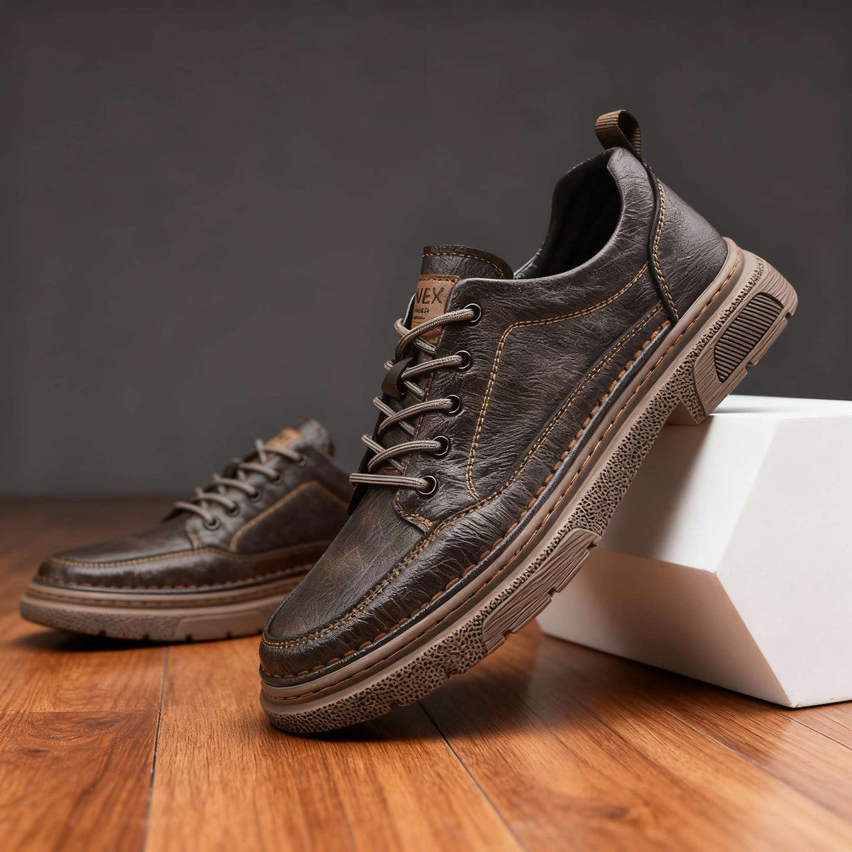 Men's Welted Leather-Look Sneakers – Shock-Absorbing Everyday Shoes