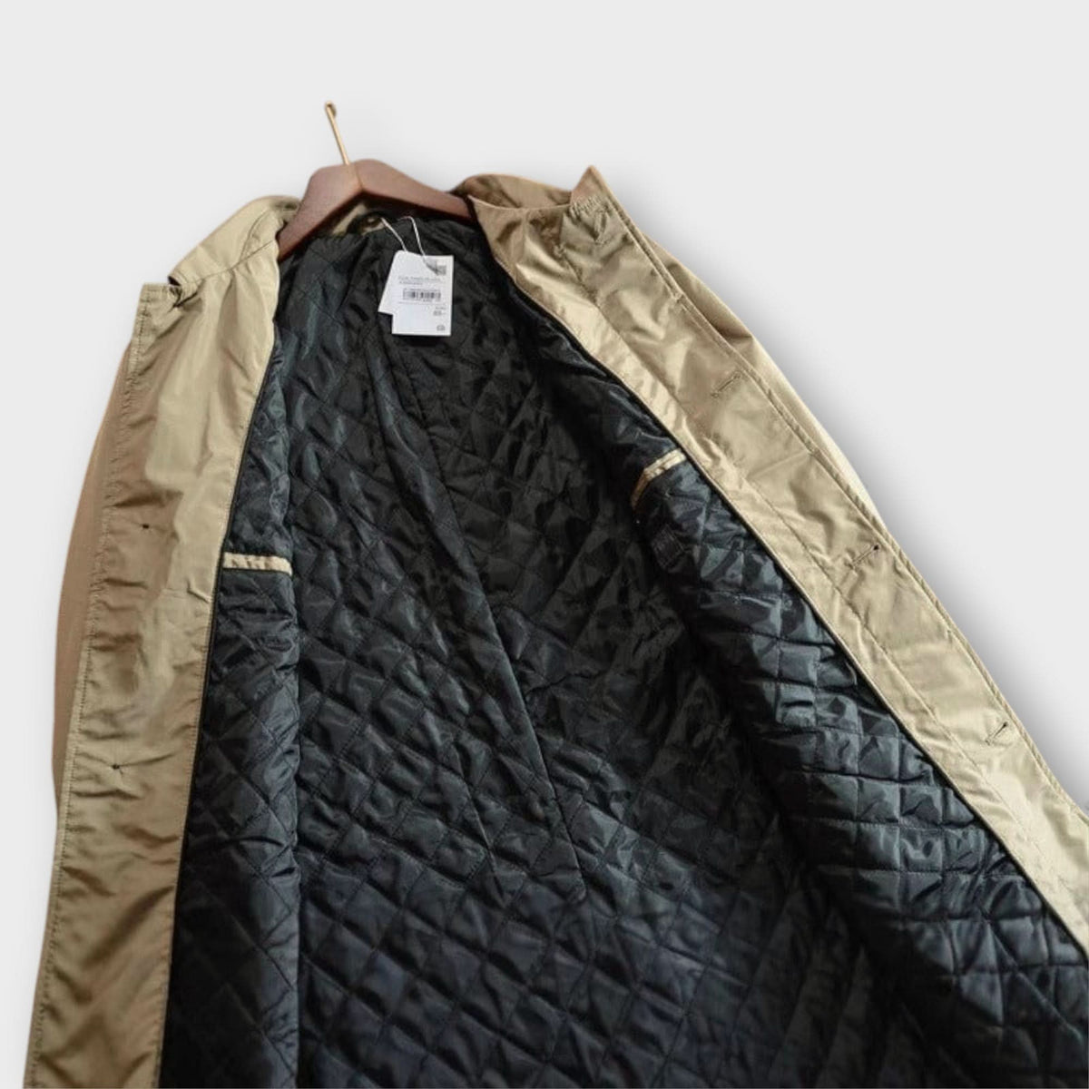 Men's Insulated Winter Coat – Windproof Water-Resistant Tailored Jacket