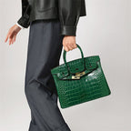 Women's Structured Top Handle Handbag – Elegant Everyday Shoulder Bag