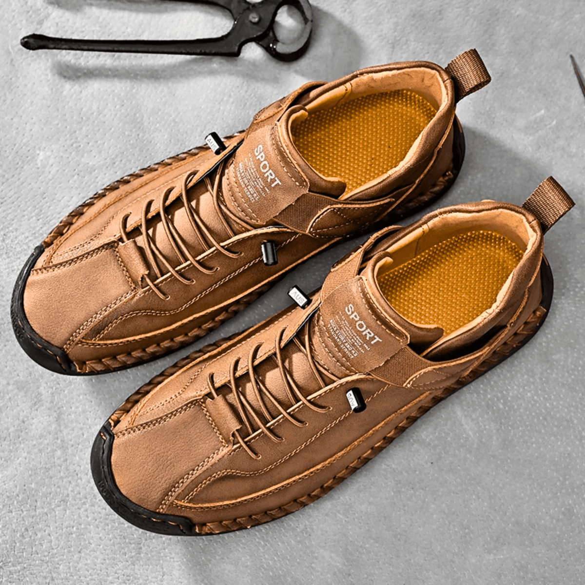 Men's Vintage Casual Sneakers – Stitch Detail Strap Cushioned Shoes