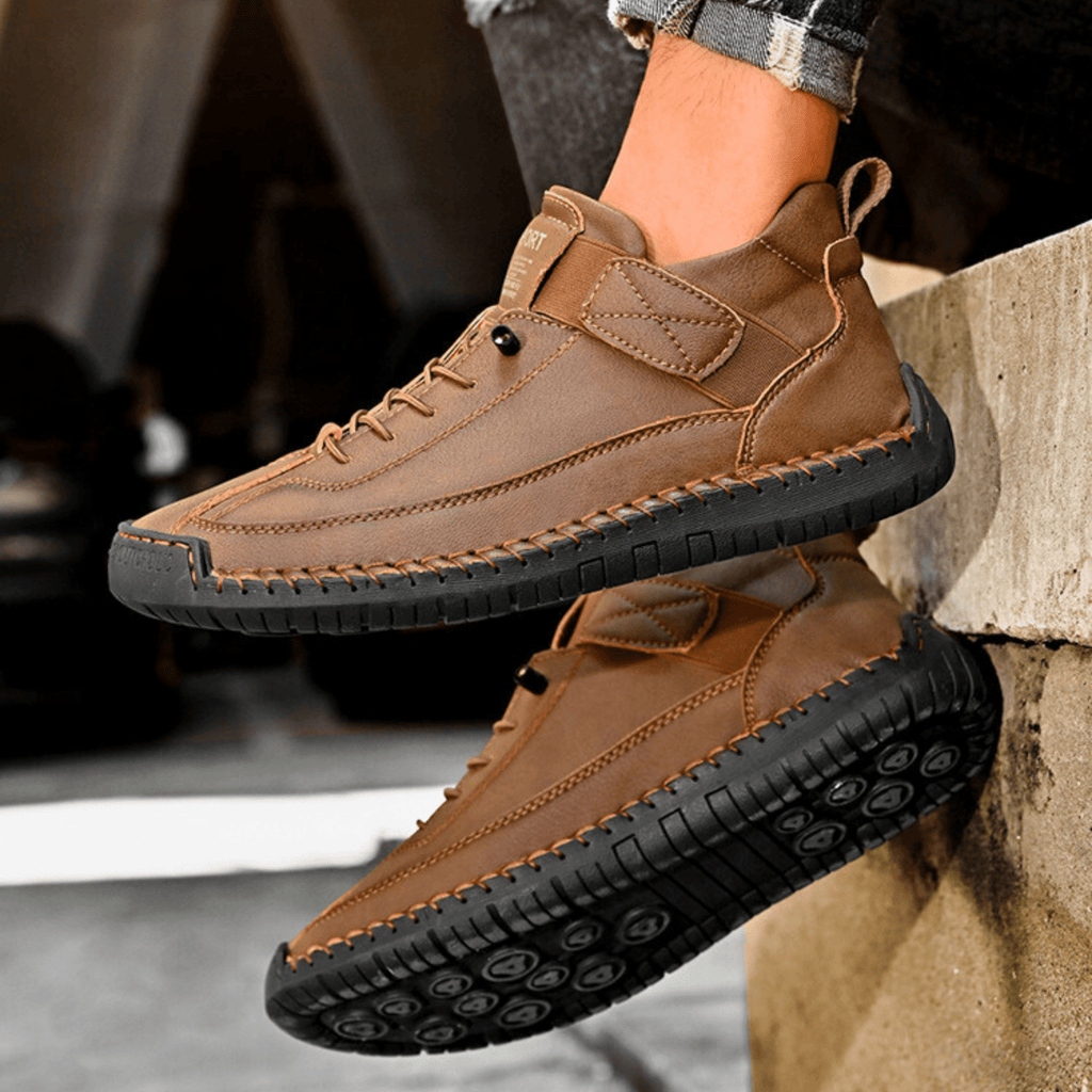 Men's Vintage Casual Sneakers – Stitch Detail Strap Cushioned Shoes